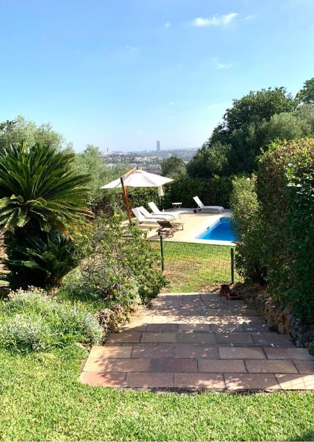 Chalet Con Vistas A Sevilla Gelves Exteriér fotografie